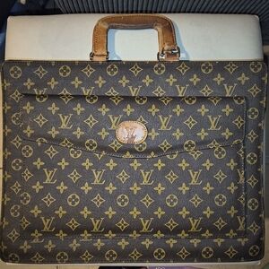 Louis Vuitton Monogram Canvas Briefcase - Brown/Gold